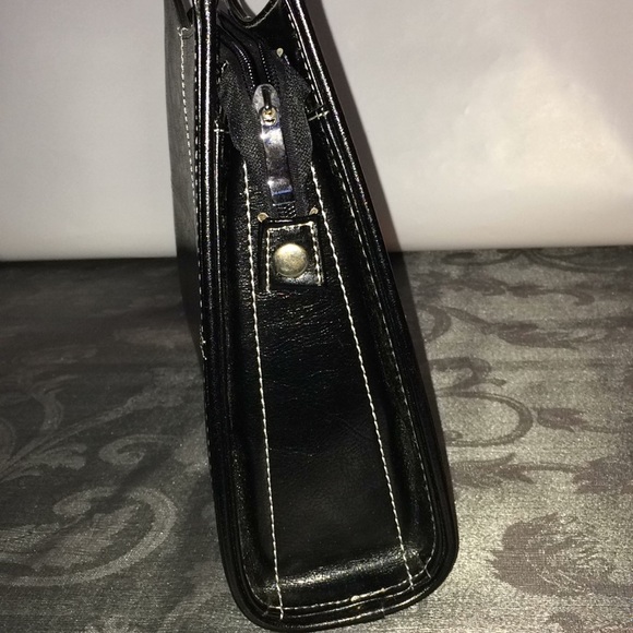 Purse - Picture 3 of 5